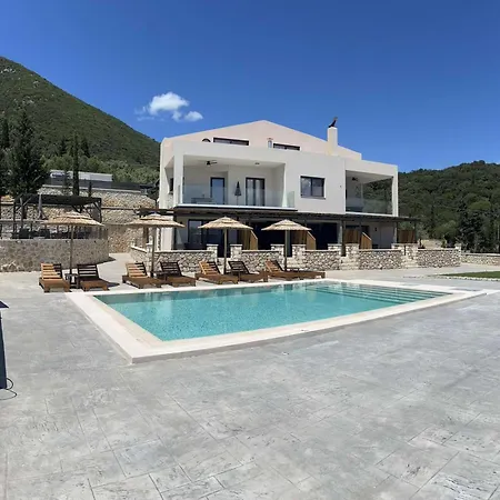 Ionian Hospitality θετισ 2 アパート